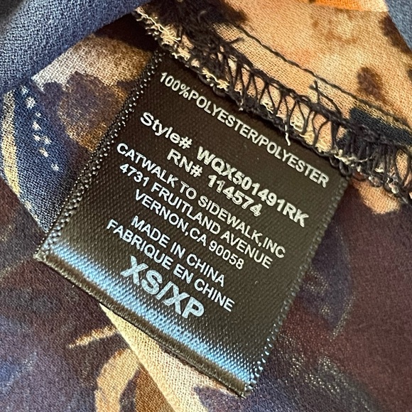 Floral Ballon Sleeve Bow Blouse - Picture 8 of 8